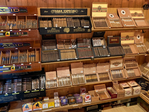 Cigar Shop «Stogies Smoke Shop», reviews and photos, 6 St George St #105, St Augustine, FL 32084, USA