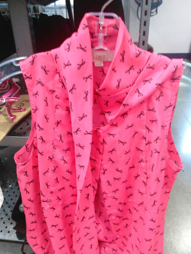 Thrift Store «Goodwill Short Pump Retail Store», reviews and photos, 4200 Tom Leonard Dr, Glen Allen, VA 23060, USA