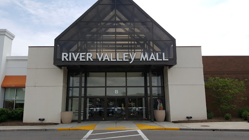 Shopping Mall «River Valley Mall», reviews and photos, 1635 River Valley Cir S, Lancaster, OH 43130, USA