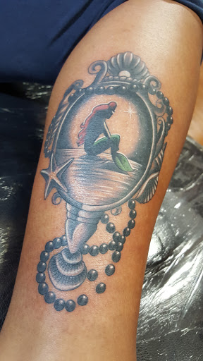 Tattoo Shop «Beautiful Sin Tattoos», reviews and photos, 245 N Queen St, Lancaster, PA 17603, USA