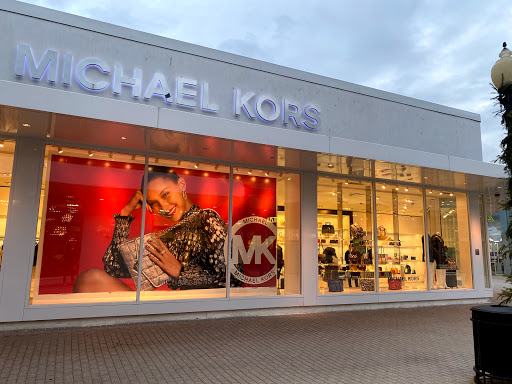 Shopping Mall «Westfield Old Orchard», reviews and photos, 4905 Old Orchard Shopping Center, Skokie, IL 60077, USA