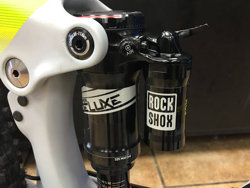 Bicycle Store «Middletown Cycling & Fitness», reviews and photos, 11519 Shelbyville Rd, Louisville, KY 40243, USA