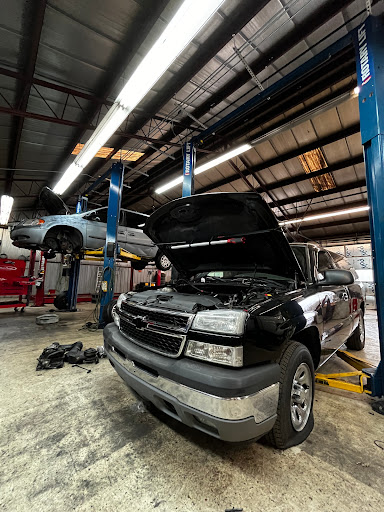 Auto Repair Shop «Brant Jones Automotive», reviews and photos, 300 10th Ave E, Springfield, TN 37172, USA