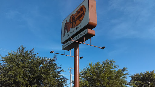 American Restaurant «Cracker Barrel Old Country Store», reviews and photos, 550 Co Rd 117, Buda, TX 78610, USA
