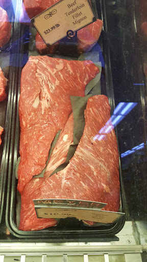 Grocery Store «D & W Fresh Market», reviews and photos, 2181 Wealthy St SE, East Grand Rapids, MI 49506, USA