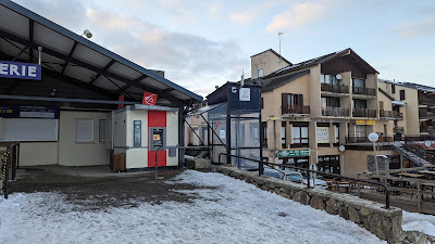 Distributeur de billets à Ax-les-Thermes