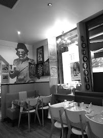 Atmosphère du Restaurant Le Mange Disc à Montreuil - n°4
