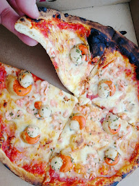 Plats et boissons du Pizzeria Pizza - Restaurant Dolce Vita à Le Châtelet-en-Brie - n°11