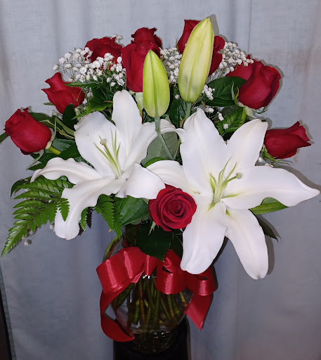 Florist «Colors Flowers & Gifts», reviews and photos, 1858 Marine Ave, Gardena, CA 90249, USA