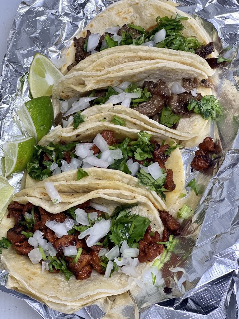 Pistoleros Best Street Tacos And Micheladas 77545