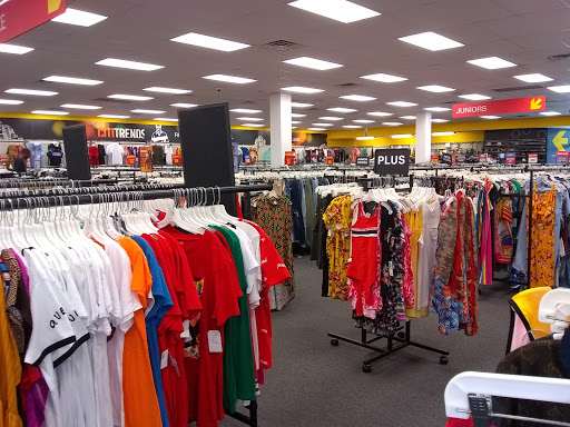 Clothing Store «Citi Trends», reviews and photos, 4656 E Southside Plaza, Richmond, VA 23224, USA