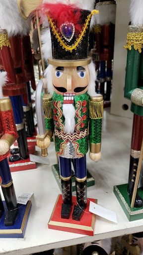 Home Goods Store «Christmas Tree Shops», reviews and photos, 1150 The Arches Cir, Deer Park, NY 11729, USA