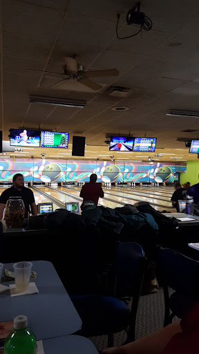 Bowling Alley «La Ru Bowling Lanes», reviews and photos, 2443 Alexandria Pike, Highland Heights, KY 41076, USA