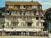 Photos du propriétaire du Restaurant de fruits de mer Bistrot Le Vivier à Trouville-sur-Mer - n°2