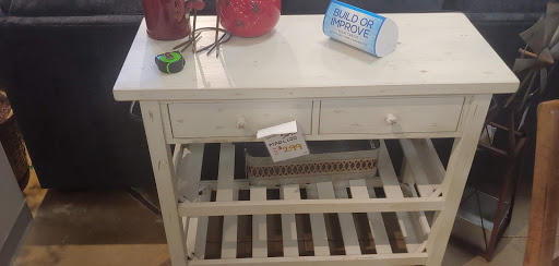 Furniture Store «Ashley HomeStore», reviews and photos, 1711 Ritchie Station Ct, Capitol Heights, MD 20743, USA