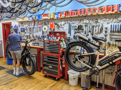 Bicycle Store «Bicycle Garage, Inc.», reviews and photos, 507 E Kirkwood Ave, Bloomington, IN 47408, USA