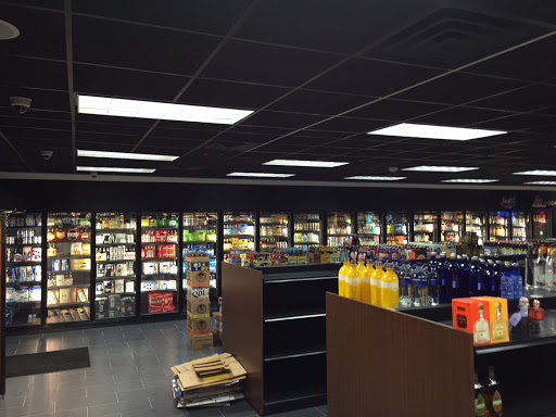 Liquor Store «Enfield Liquor and Wine», reviews and photos, 920 Enfield St, Enfield, CT 06082, USA