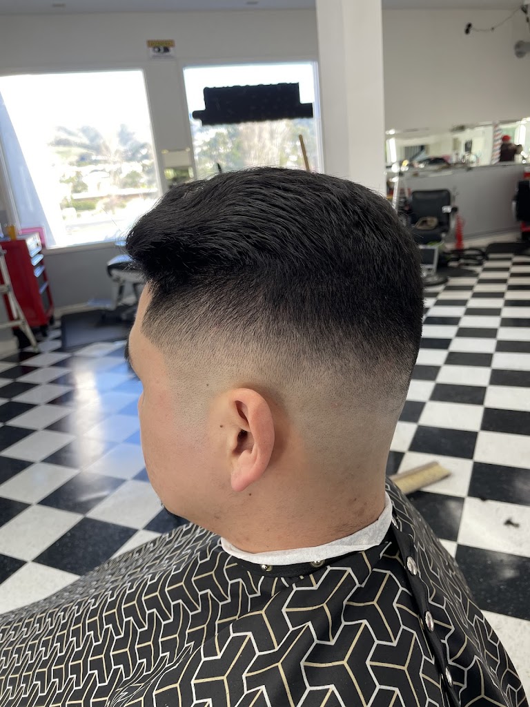 Headspins Barbershop 94080