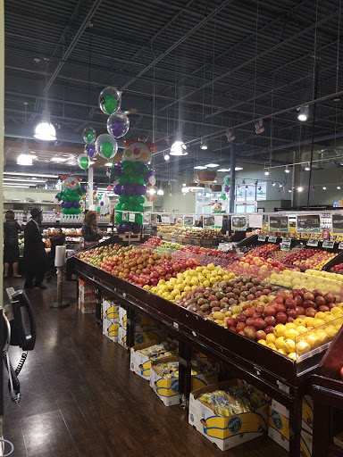 Kosher Grocery Store «Evergreen Kosher Market», reviews and photos, 59 NY-59, Monsey, NY 10952, USA