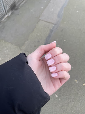 Nail Vyvy à Les Lilas