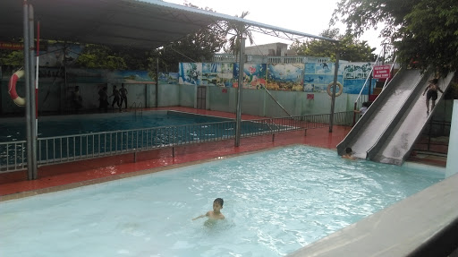 Swimming Pool Hoa Thach