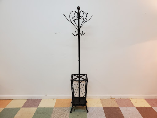 Furniture Store «Antiques To Present», reviews and photos, 1071 PA-100, Bechtelsville, PA 19505, USA