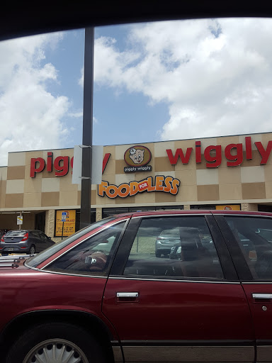 Supermarket «Piggly Wiggly», reviews and photos, 2526 S Monroe St, Tallahassee, FL 32301, USA