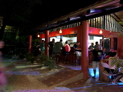 Bar y Restaurante La Gata - 969H+973, Provincia de Guanacaste, Huacas, Costa Rica