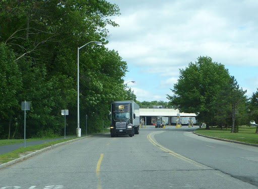 Shipping Service «UPS Customer Center - PARSIPPANY», reviews and photos, 799 Jefferson Rd, Parsippany, NJ 07054, USA
