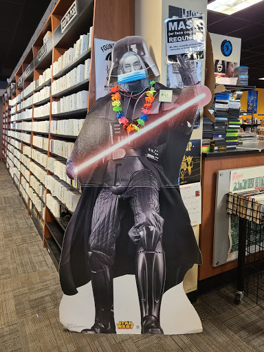 Record Store «Bull Moose», reviews and photos, 219 Waterman Dr, South Portland, ME 04106, USA