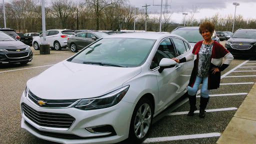 Car Dealer «Hubler Chevrolet Buick GMC», reviews and photos, 4687 Dixie Hwy, Bedford, IN 47421, USA