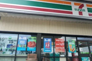 7-Eleven image