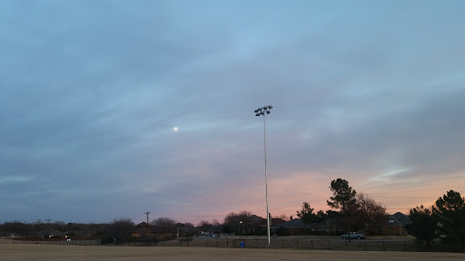 Recreation Center «Rosemeade Recreation Center», reviews and photos, 1330 E Rosemeade Pkwy, Carrollton, TX 75007, USA