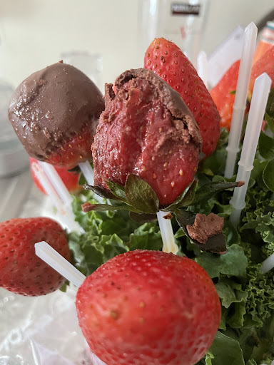 Gift Shop «Edible Arrangements», reviews and photos, 6925 Oakland Mills Rd, Columbia, MD 21045, USA