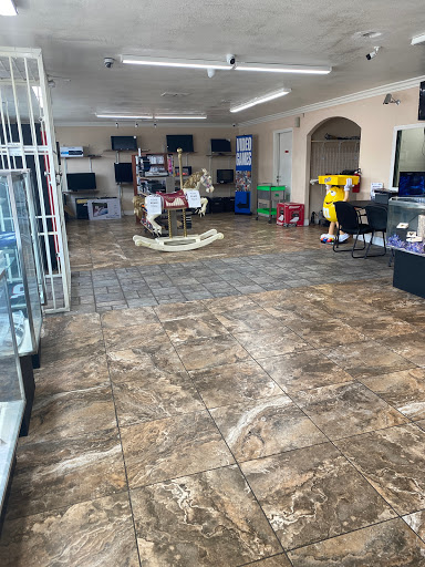 Pawn Shop «Bakersfield pawn shop», reviews and photos, 3117 Niles St, Bakersfield, CA 93306, USA
