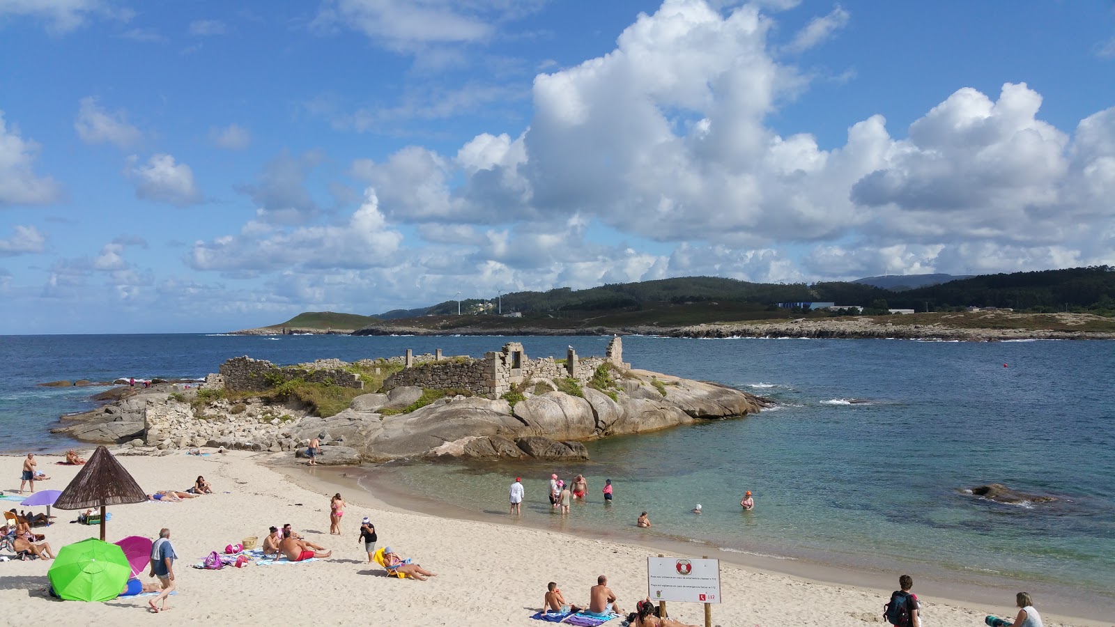 Zdjęcie Praia Gaiosa z powierzchnią beżowy piasek