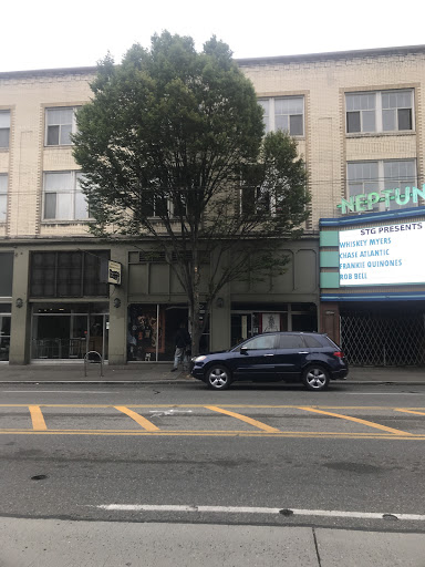 Book Store «Edge of the Circle Books», reviews and photos, 1307 NE 45th St, Seattle, WA 98105, USA