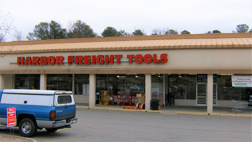 Harbor Freight Tools, 3302 Capital Blvd, Raleigh, NC 27604, USA, 