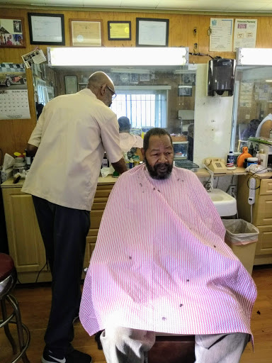 Barber Shop «White Barber & Beauty Shop», reviews and photos, 2301 Jarman St, Muskegon Heights, MI 49444, USA