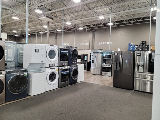 Electronics Store «Best Buy», reviews and photos, 230 Independence Way, Danvers, MA 01923, USA