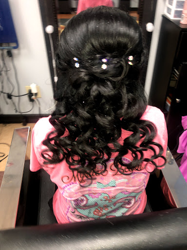 Beauty Salon «Beauty Salon Esther», reviews and photos, 180 Riverstone Pkwy # 110, Canton, GA 30114, USA