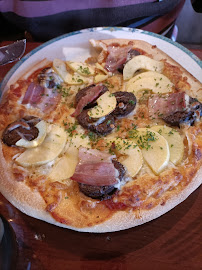 Pizza du LA FERME RESTAURANT PIZZERIA PUB à Agon-Coutainville - n°8
