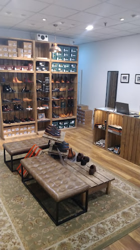 Comments and reviews of NPS Shoes & Solovair - London Store