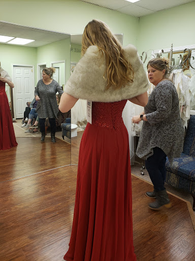 Wedding Store «Wedding Belles», reviews and photos, 534 Madison St, Clarksville, TN 37040, USA