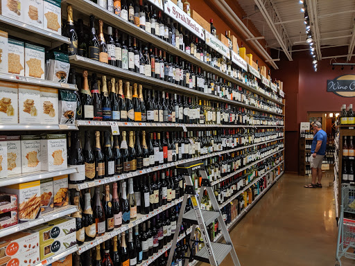 Grocery Store «Bow Street Market», reviews and photos, 79 Bow St, Freeport, ME 04032, USA