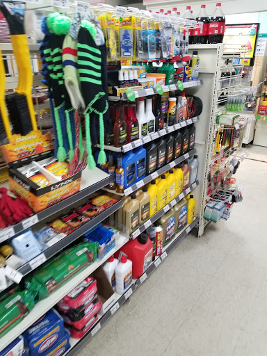 Convenience Store «7-Eleven», reviews and photos, 594 S Main St, Lombard, IL 60148, USA