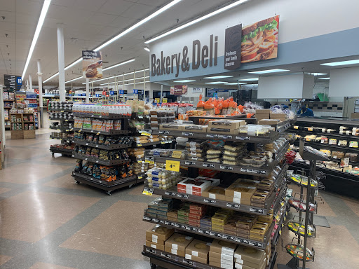 Grocery Store «Food Lion», reviews and photos, 30290 Mt Wolf Rd, Charlotte Hall, MD 20622, USA