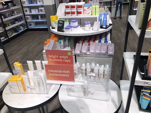 Department Store «Target», reviews and photos, 10600 Firestone Blvd, Norwalk, CA 90650, USA