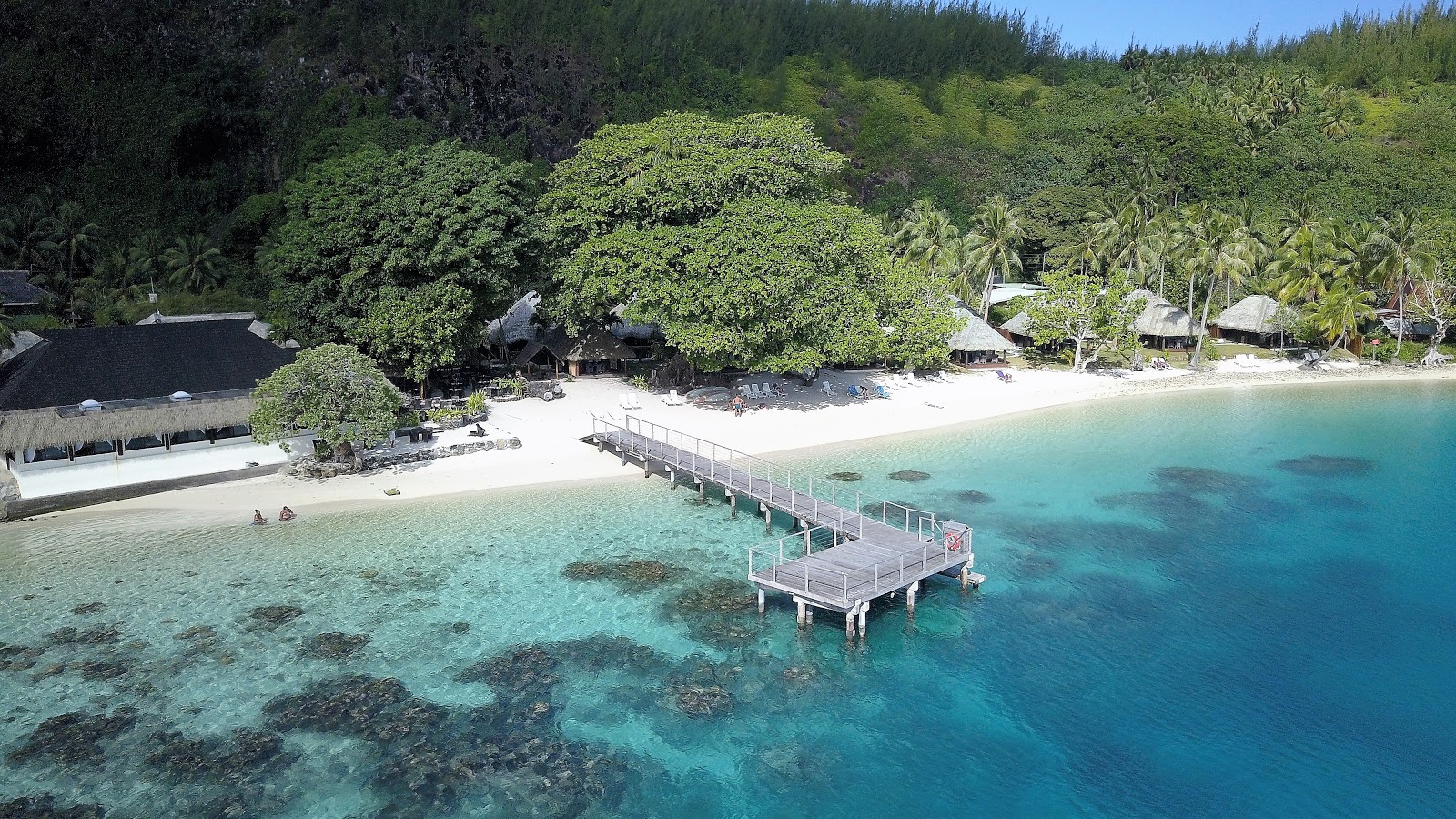 Avea Beach的照片 背靠悬崖