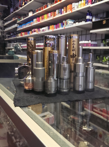 Tobacco Shop «Fairfield Cigar & Vape», reviews and photos, 801 Texas St, Fairfield, CA 94533, USA